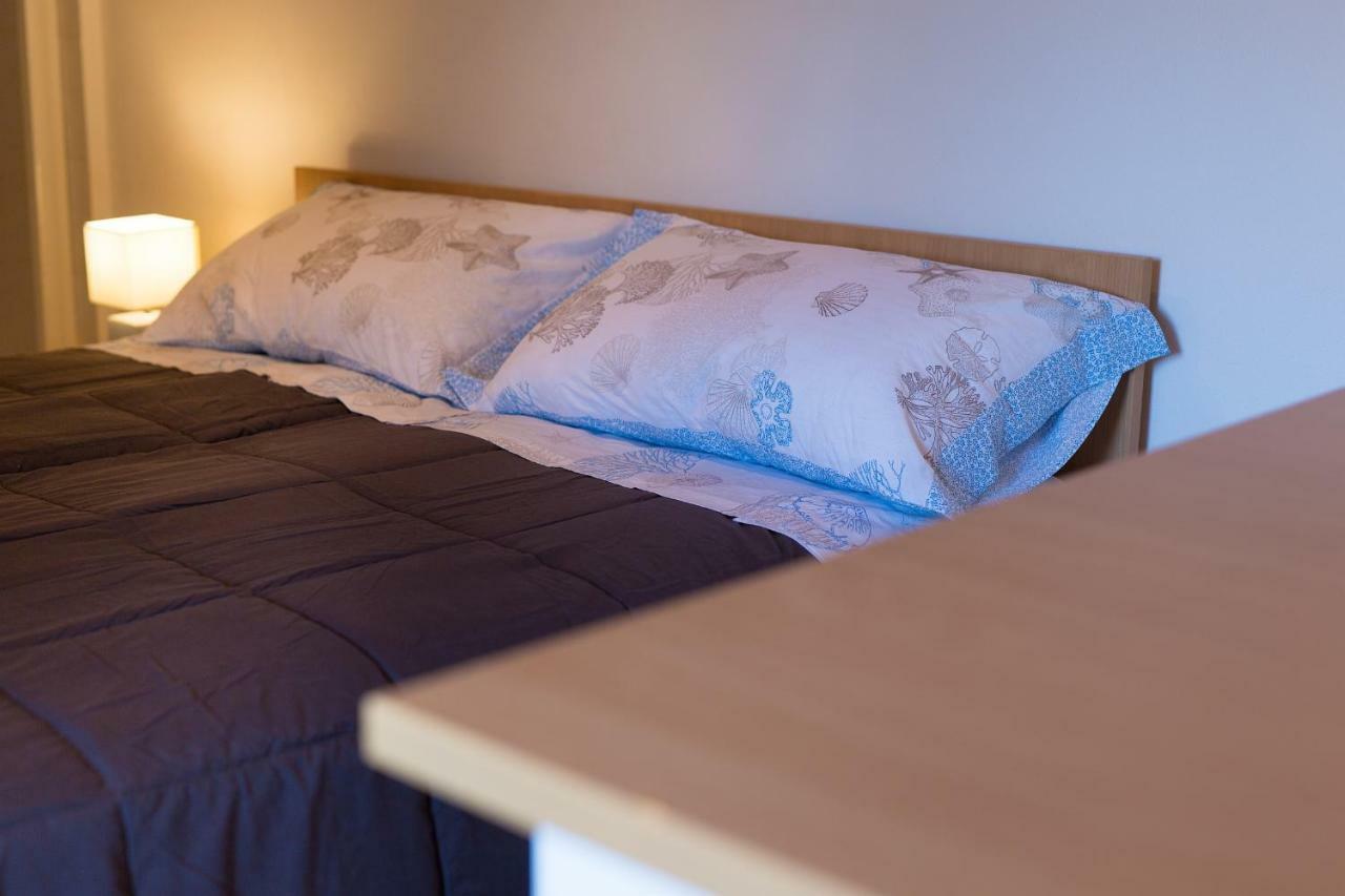 Hrast Apartment Кърк Екстериор снимка